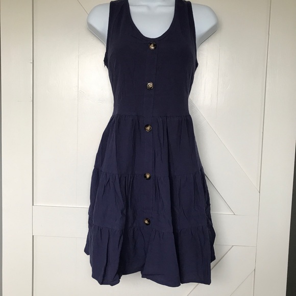 Summer Sleeveless V-Neck Pleated Swing Dress - Picture 4 of 4